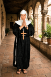 RELIGIEUSE-2G3